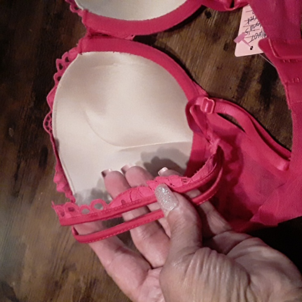 NWOT 34B Victoria's Secret Pink Sexy Padded underwire 2 Push Ups Lace Bra - Picture 7 of 12